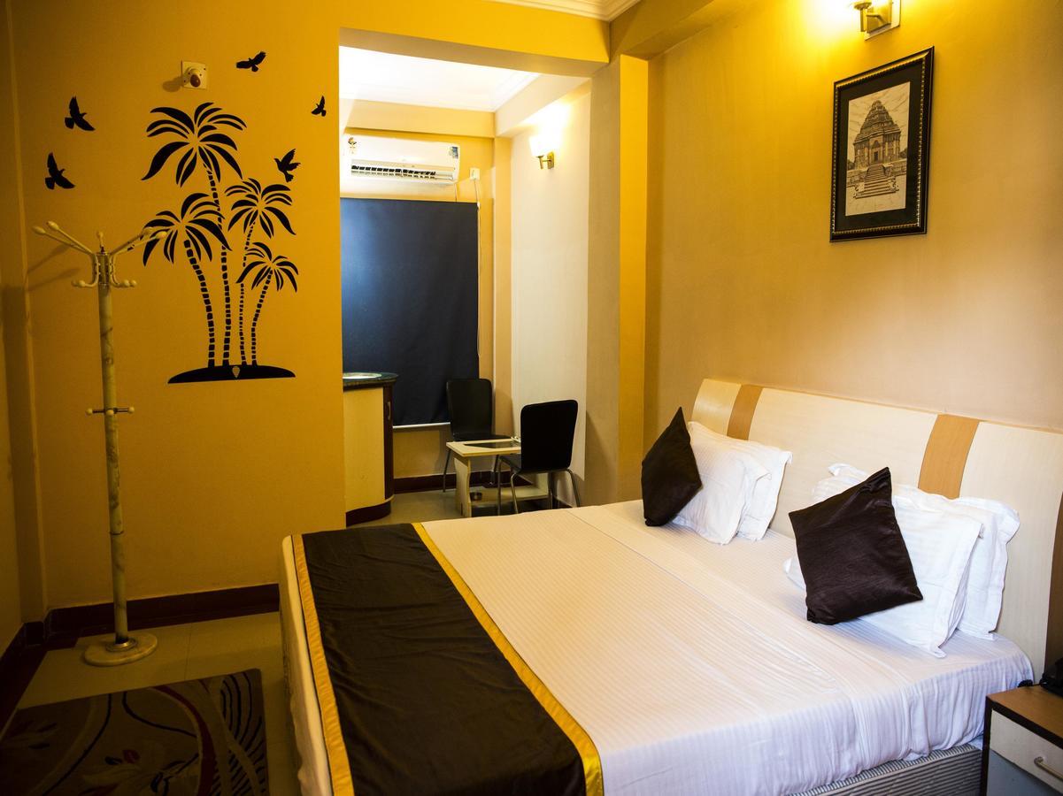 Hotel Oyo 3345 Shubham Beach Puri Exterior foto