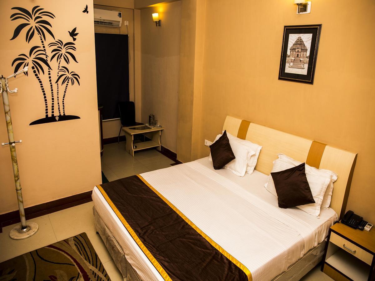 Hotel Oyo 3345 Shubham Beach Puri Exterior foto