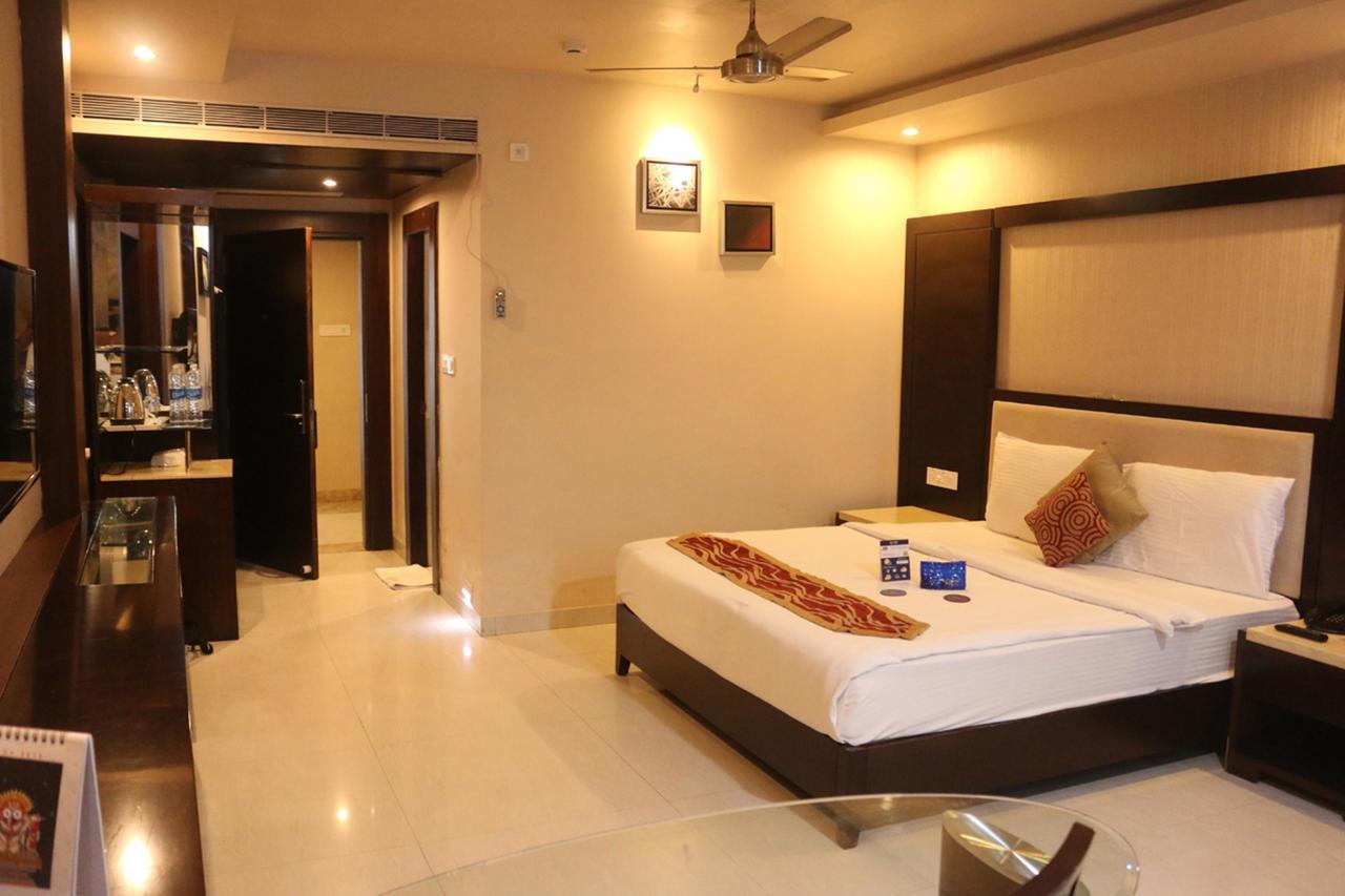 Hotel Oyo 3345 Shubham Beach Puri Exterior foto